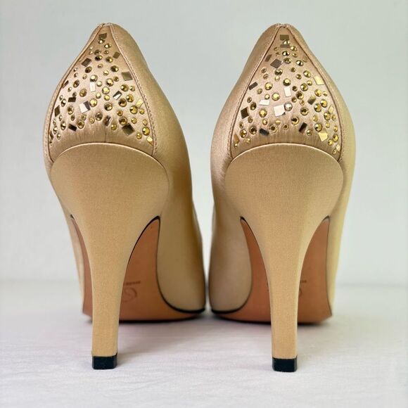 ST. JOHN Modena Marie Satin Rhinestone Heels Pumps Champagne Gold Formal Sz 8 - Picture 6 of 16